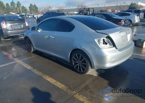 2005 Scion Tc z USA, uszkodzony, nr VIN JTKDE167850044289